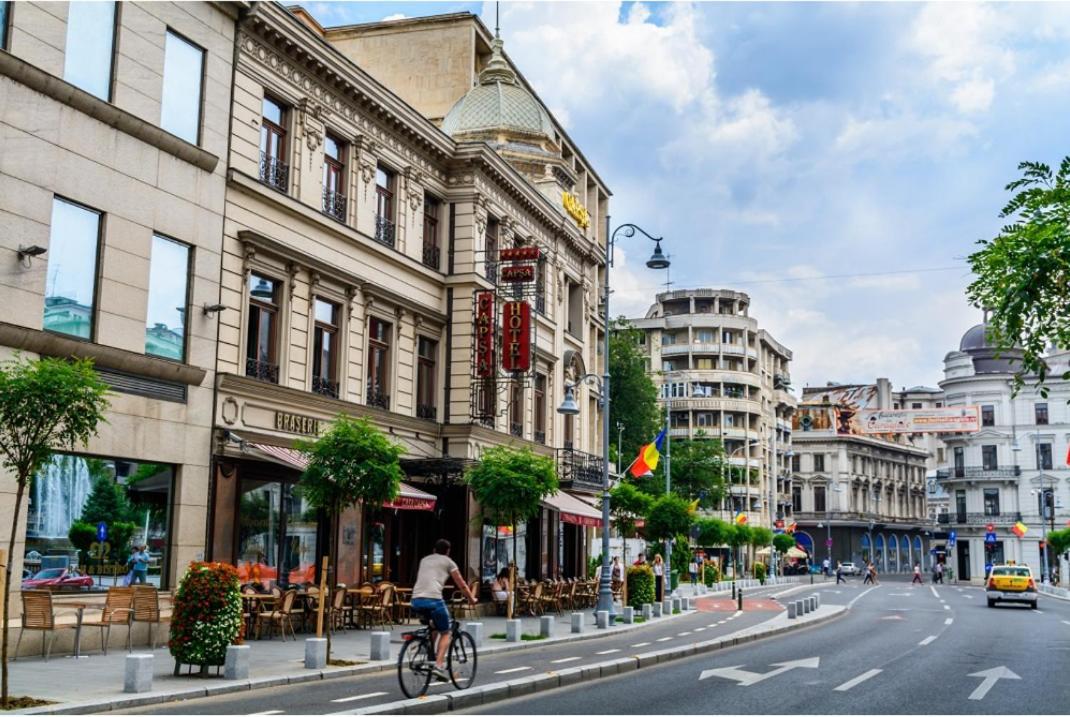Victory2 City Center Букурещ Екстериор снимка